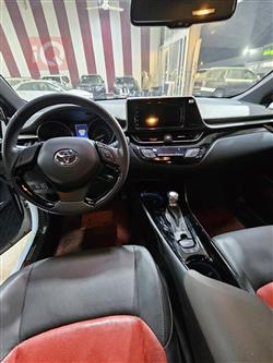 تويوتا سي اتش ار